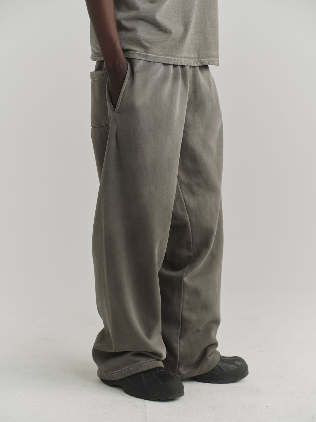 Lunch Club Open Botttom Sweatpants - Seasonal Colors