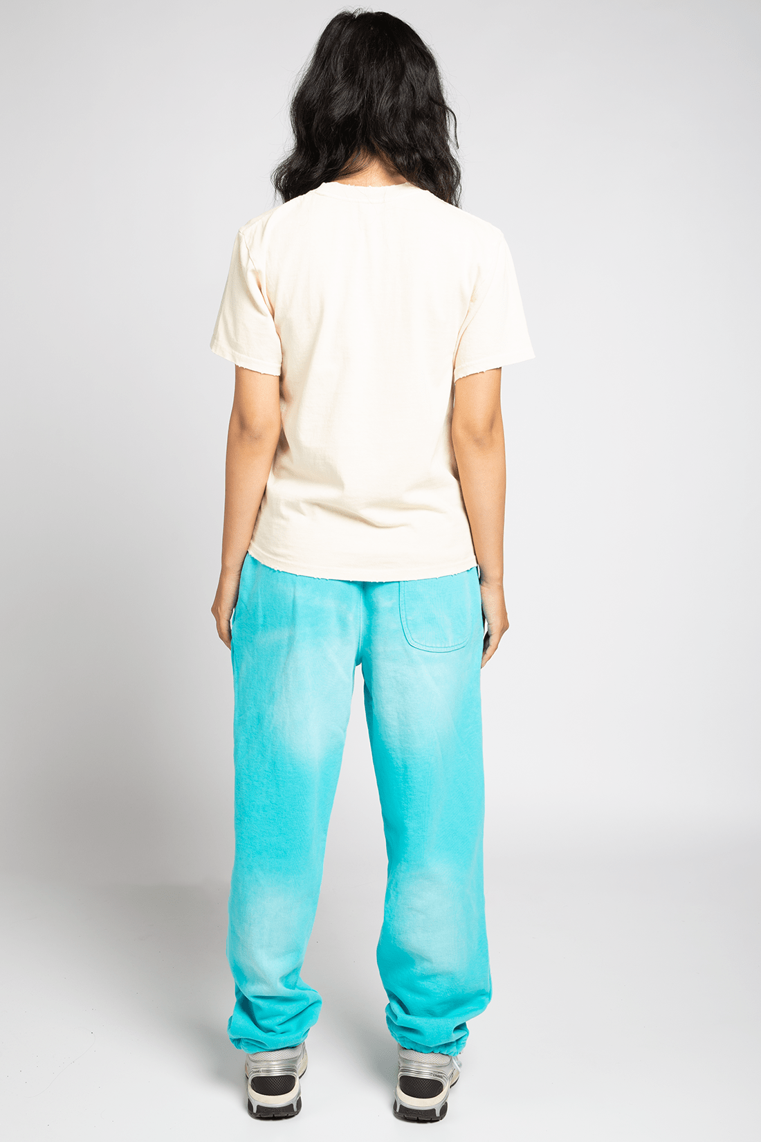 Exclusive Recess – Blue Sweatpants MADE Offshore Faded 